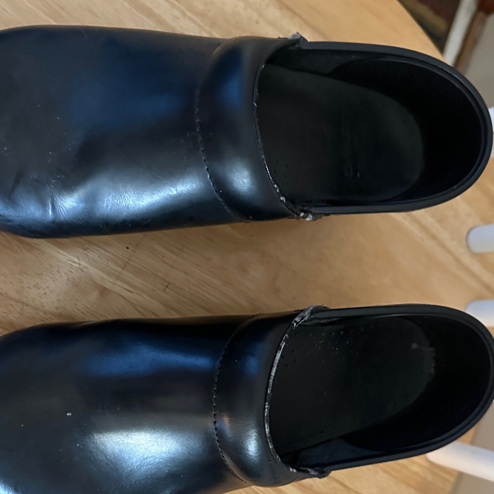 Dansko Black Women's Loafers/clogs size 39 - Picture 8 of 10